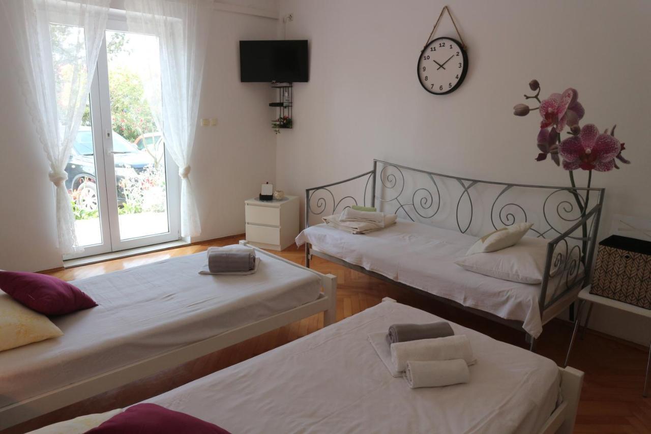 Apartments Joko أوميس المظهر الخارجي الصورة