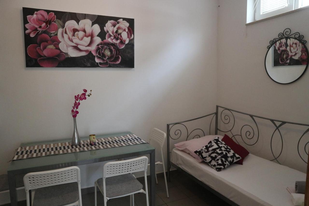 Apartments Joko أوميس المظهر الخارجي الصورة